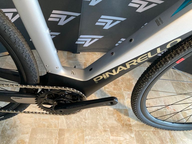 Used Pinarello NYTRO E5 GRAVEL - SRAM RIVAL AXS 2024 2024 Road & Gravel, Light Gray — image 6 of 8