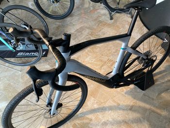 Used Pinarello NYTRO E5 GRAVEL - SRAM RIVAL AXS 2024 2024 Road & Gravel, Light Gray — image 8 of 8