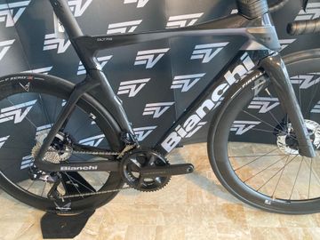 Brugt Bianchi Oltre PRO Ultegra Di2 2023 2023 Road & Gravel — billede 3 af 10
