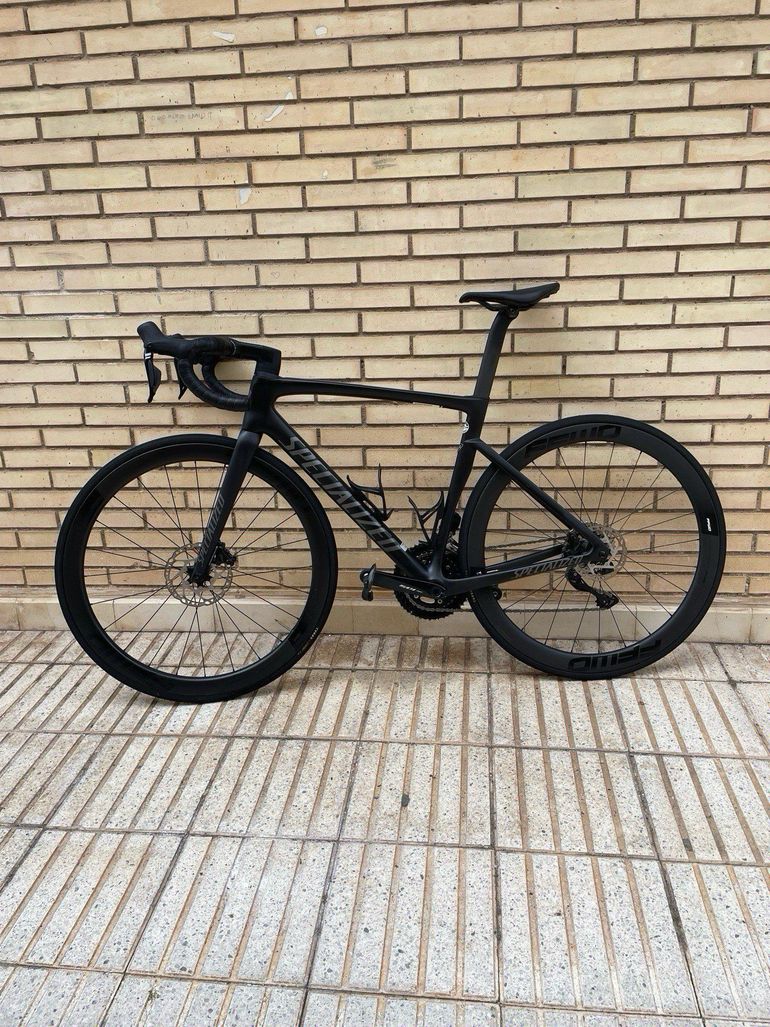 Used Specialized Tarmac SL7 Comp - Shimano 105 Di2 2025 2025 Road & Gravel, Negro — image 7 of 11