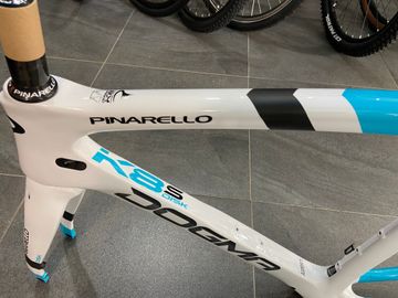 Brugt PINARELLO DOGMA K8S Frameset 2022 Road & Gravel — billede 4 af 4