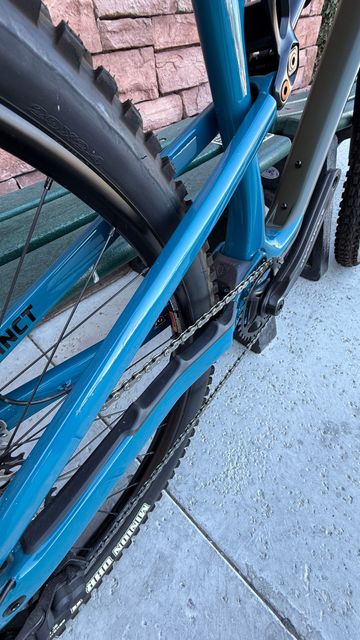 Used Rocky Mountain Instinct C50 Shimano 2023 2023 Mountainbike, Green, 27.5, 29 — image 7 of 17