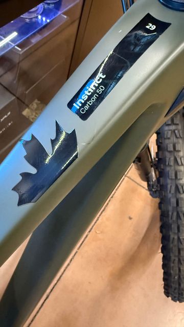 Used Rocky Mountain Instinct C50 Shimano 2023 2023 Mountainbike, Green, 27.5, 29 — image 8 of 23
