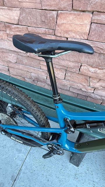 Used Rocky Mountain Instinct C50 Shimano 2023 2023 Mountainbike, Green, 27.5, 29 — image 11 of 23