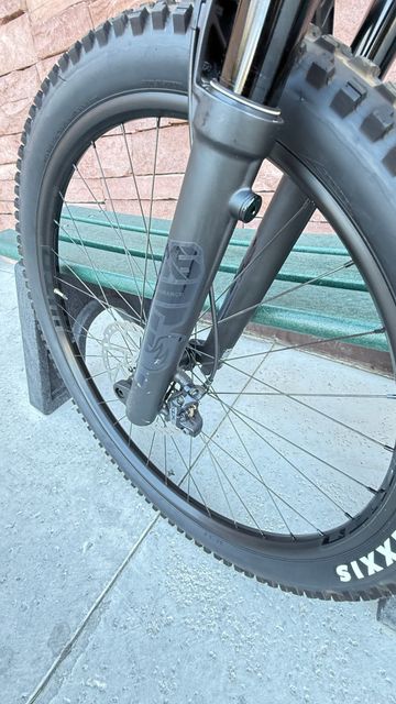 Used Rocky Mountain Instinct C50 Shimano 2023 2023 Mountainbike, Green, 27.5, 29 — image 7 of 23