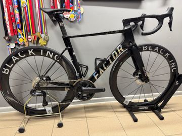 Used Factor OSTRO VAM - Shimano Ultegra 2024 2024 Road & Gravel