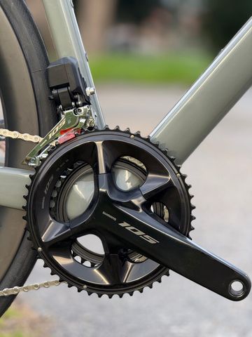 Używany Focus IZALCO MAX 8.9 2024 2024 Road & Gravel — zdjęcie 2 z 6
