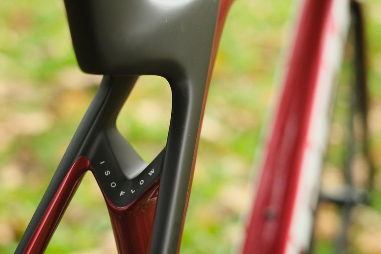 Trek Madone SL 6 Gen 8 2025 2025 Road & Gravel de segunda mano, Rojo — imagen 4 de 5