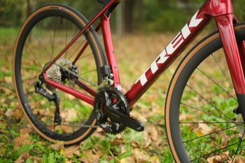 Trek Madone SL 6 Gen 8 2025 2025 Road & Gravel de segunda mano, Rojo — imagen 5 de 5