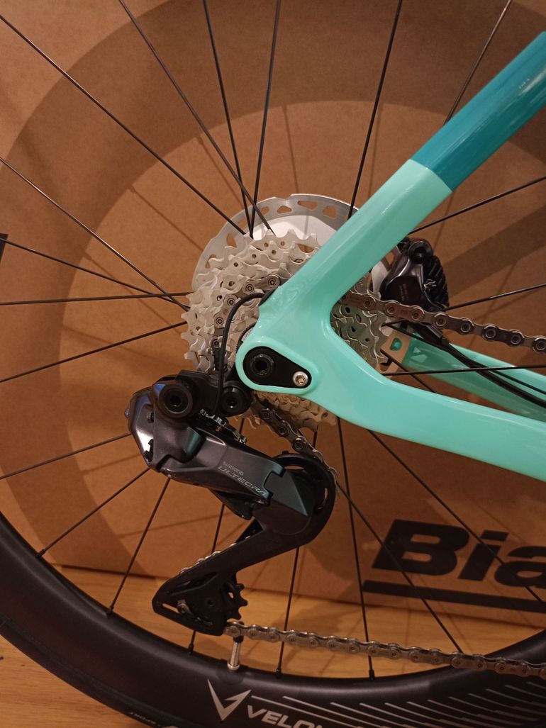 Bianchi Oltre XR4 d'occasion en 55 cm | buycycle