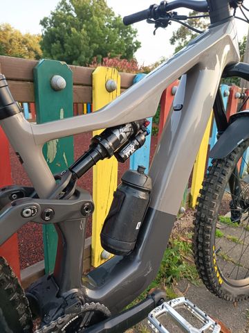 Used Focus JAM² SL 8.7 2023 Mountainbike, Light Gray — image 3 of 7