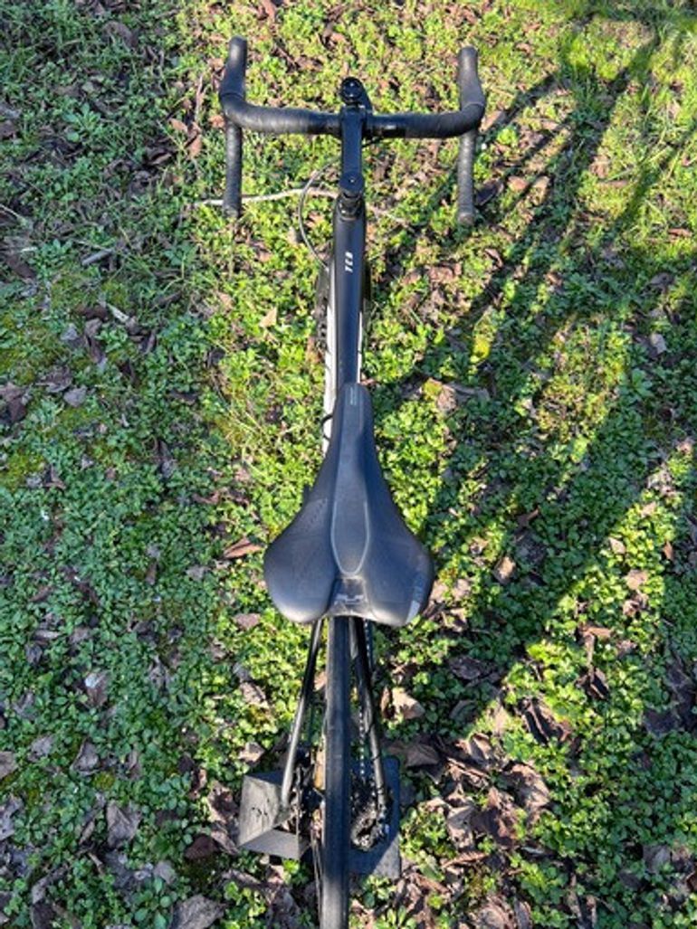 Used Giant TCR Advanced SL Disc 0 Dura-Ace 2022 Road & Gravel — image 5 of 7