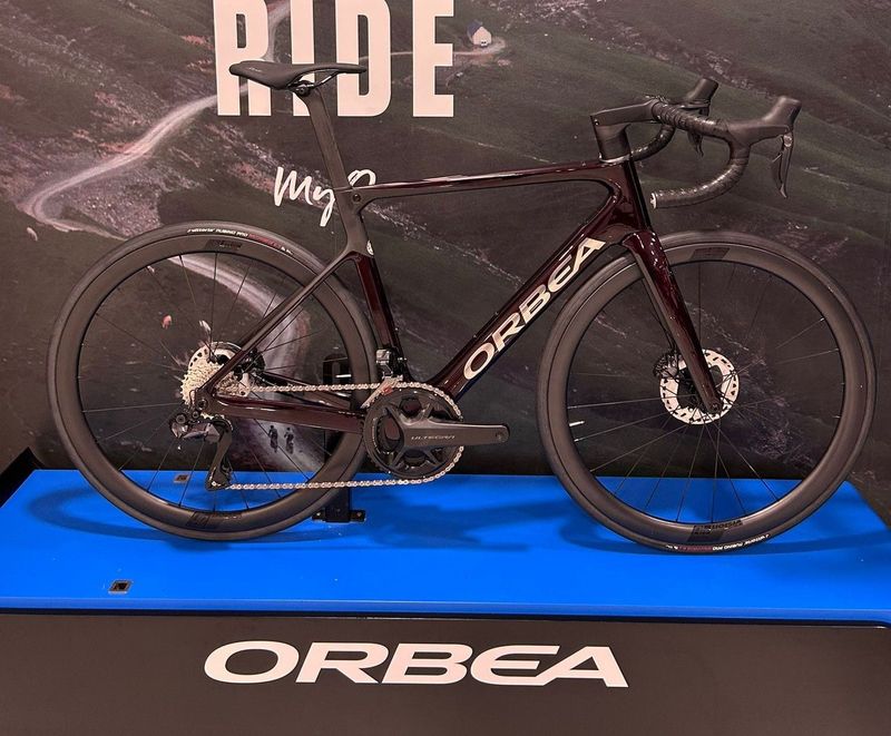 Tweedehands Orbea ORCA M20iLTD 2023 2023 Road & Gravel