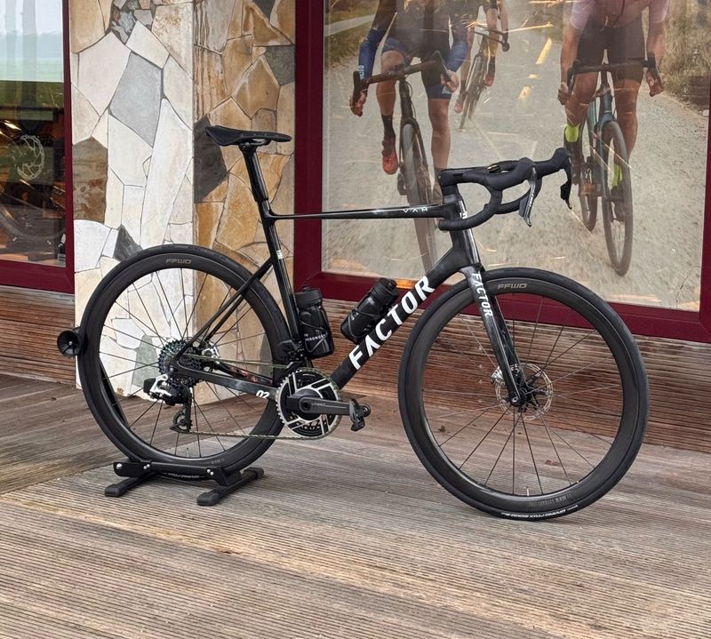 Used Factor O2 VAM - SRAM Red 2024 2024 Road & Gravel
