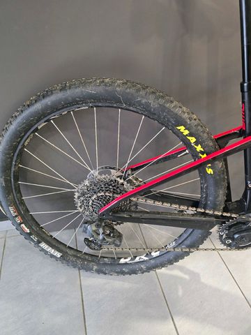 Used BMC Fourstroke 01 ONE 2021 2021 Mountainbike, Black, 29 — image 5 of 6