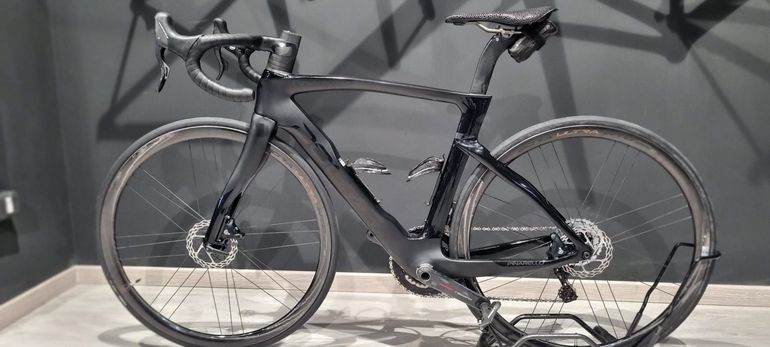 Brugt Pinarello Dogma F 2023 Road & Gravel — billede 2 af 15