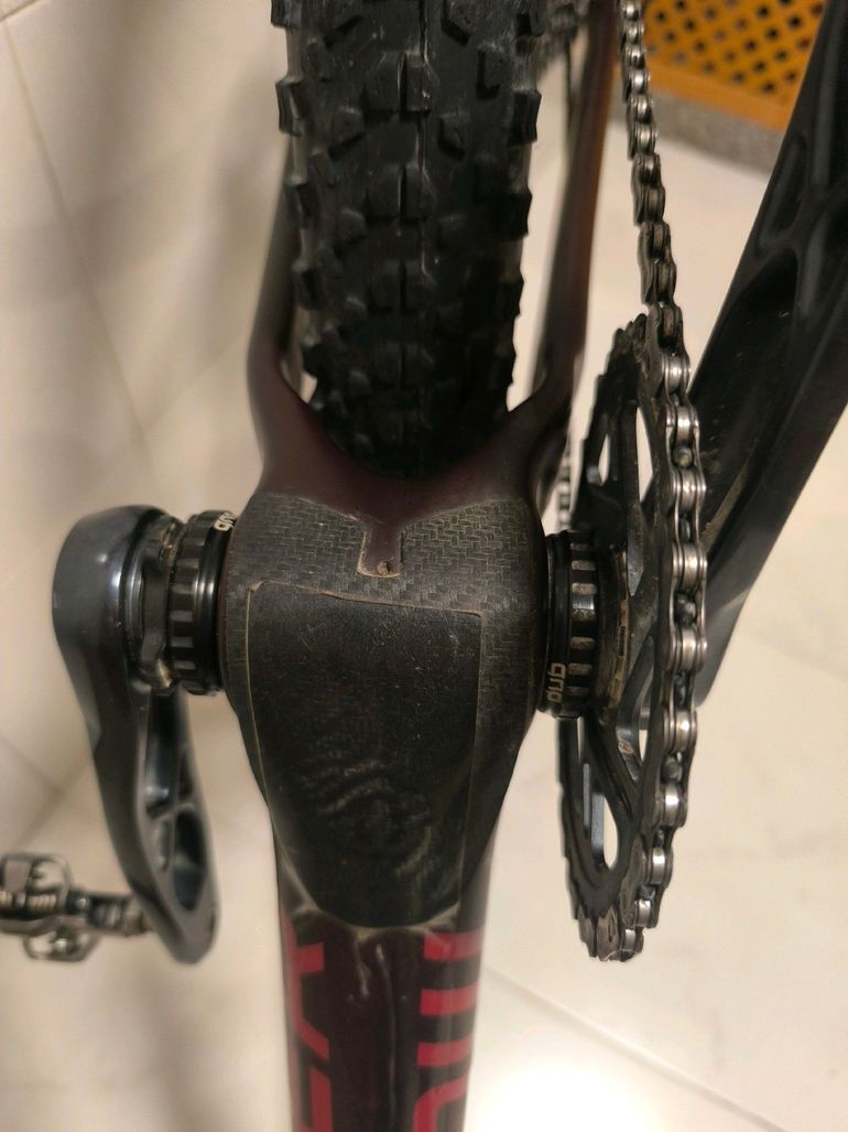 Używany Mondraker PODIUM CARBON 2023 2023 Mountainbike — zdjęcie 8 z 8