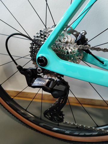 Tweedehands Bianchi Impulso COMP GRX 610 disc 2025 Road & Gravel — afbeelding 3 van 8