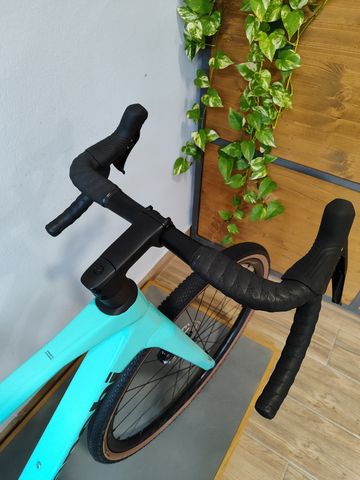 Tweedehands Bianchi Impulso COMP GRX 610 disc 2025 Road & Gravel — afbeelding 7 van 8