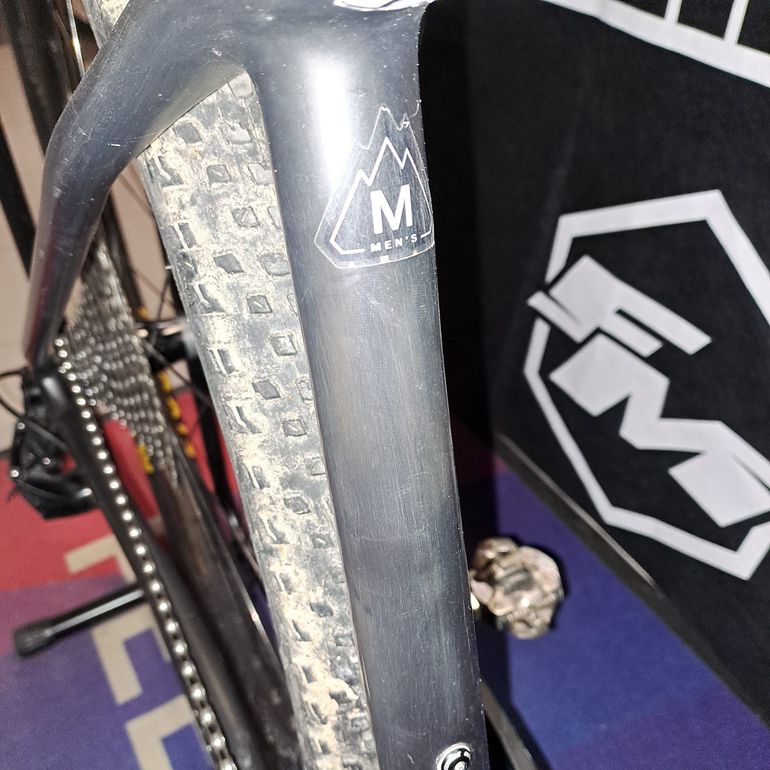 Used Specialized Carbon 2021 Mountainbike, Light Gray — image 5 of 5