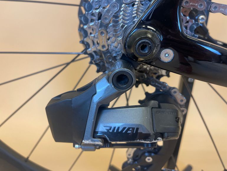 Used Apex Flare 2022 Road & Gravel, Black — image 10 of 19