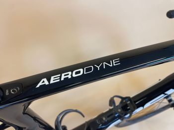 Apex Aerodyne 2022 Road & Gravel de segunda mano, Negro — imagen 4 de 17
