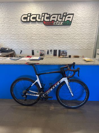 Used Scott Foil 30 2017 Road & Gravel — image 1 of 4