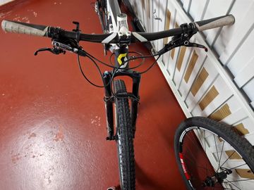 Used SCOTT SCALE RC 2015 Mountainbike, Black — image 2 of 9