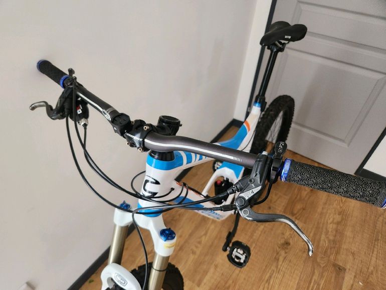 Brugt Cannondale Jekyll Carbone 2 2014 Mountainbike — billede 2 af 7