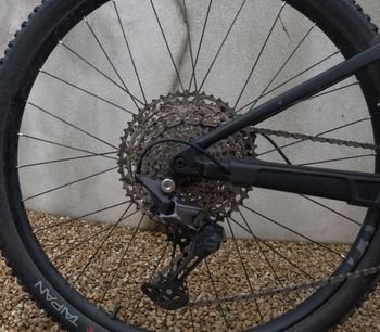 Used Orbea OIZ H30 21 2022 2022 Mountainbike — image 4 of 6