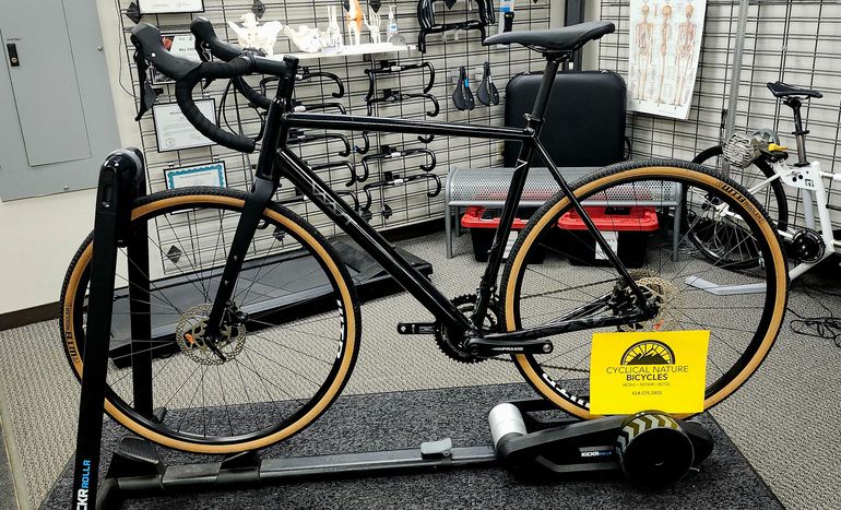 Used Vaast A/1 2xGRX 700c 2023 2023 Road & Gravel, Black — image 2 of 6