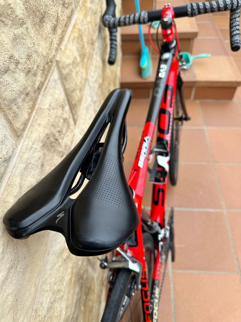 Used Focus Cayo 2014 Road & Gravel, Red — image 9 of 14