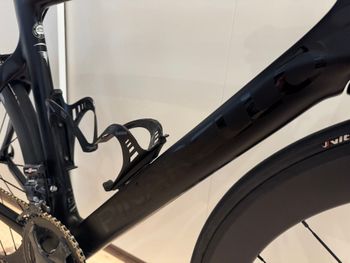 Used Pinarello Dogma F8 Campagnolo Super Record EPS 2018 Road & Gravel, Black — image 8 of 24