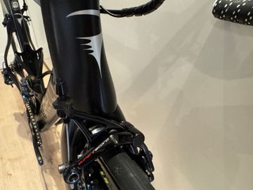 Used Pinarello Dogma F8 Campagnolo Super Record EPS 2018 Road & Gravel, Black — image 16 of 24