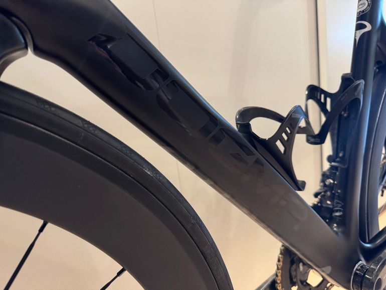 Used Pinarello Dogma F8 Campagnolo Super Record EPS 2018 Road & Gravel, Black — image 19 of 24