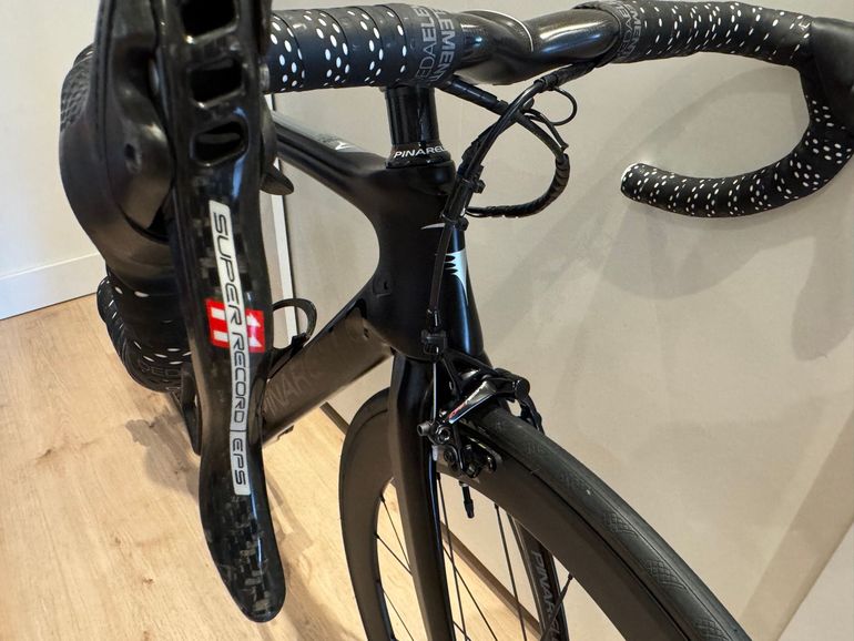 Used Pinarello Dogma F8 Campagnolo Super Record EPS 2018 Road & Gravel, Black — image 15 of 24