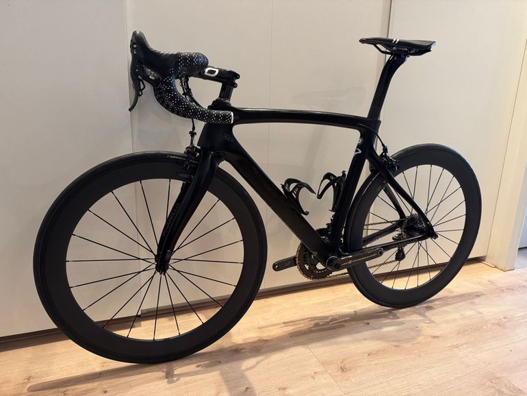 Used Pinarello Dogma F8 Campagnolo Super Record EPS 2018 Road & Gravel, Black — image 23 of 24