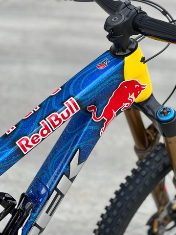 Brugt Trek Slash 9.9 XTR Gen 6 2024 2024 Mountainbike — billede 3 af 8