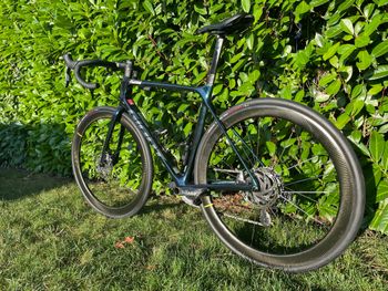 Used Giant TCR Advanced Pro Disc 0 AXS 2022 Road & Gravel, Azul — image 3 of 4