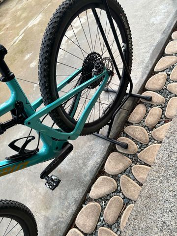 Brugt Santa Cruz Blur S / Carbon C / 29 2021 2021 Mountainbike — billede 10 af 12