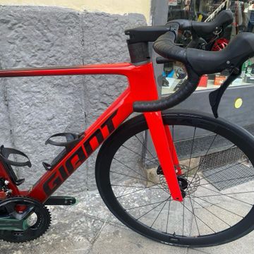 Giant Propel Advanced 2 2024 2024 Road & Gravel d'occasion — image 5 sur 8