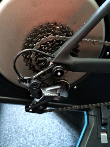 Tweedehands Scott Foil 20 disc 2018 2018 Road & Gravel — afbeelding 3 van 4