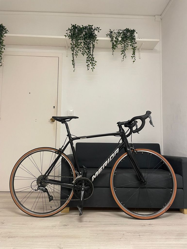 Used Merida SCULTURA RIM 100 2021 2021 Road & Gravel, Blue — image 1 of 7