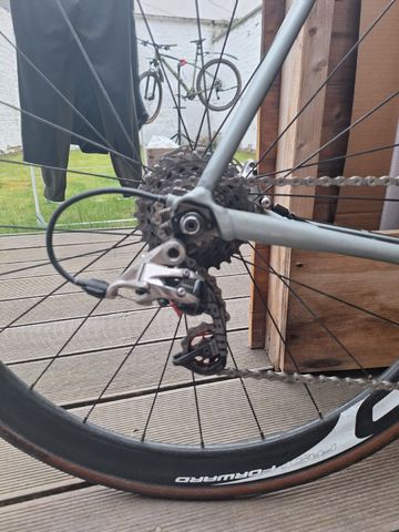 Použité Cannondale Caad12 sram red 2018 Road & Gravel — obrázek 6 z 7