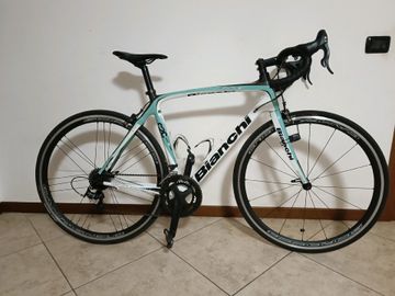Gebrauchtes Bianchi Infinito Ultegra Compact 2013 2013 Road & Gravel