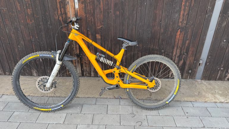 Used YT Industries Capra CORE 3 29 2022 2022 Mountainbike, Orange — image 4 of 14