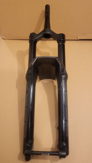 Tweedehands Specialized Stumpjumper EVO Pro 2022 Mountainbike — afbeelding 14 van 21