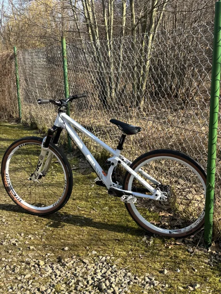 Used Canyon Stitched 720 2021 Mountainbike, White — image 3 of 9