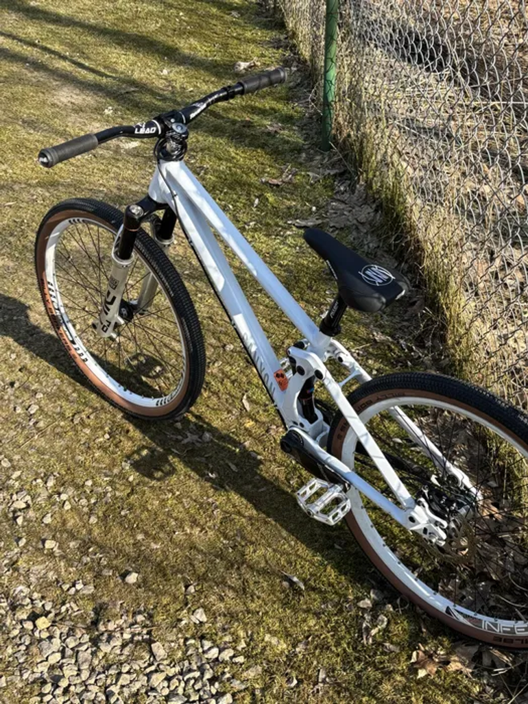 Used Canyon Stitched 720 2021 Mountainbike, White — image 4 of 9