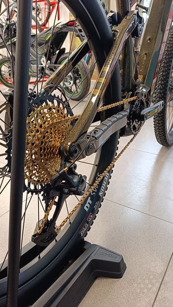 Used CRUSSIS LEGEND 68 2024 Mountainbike, Black — image 5 of 5